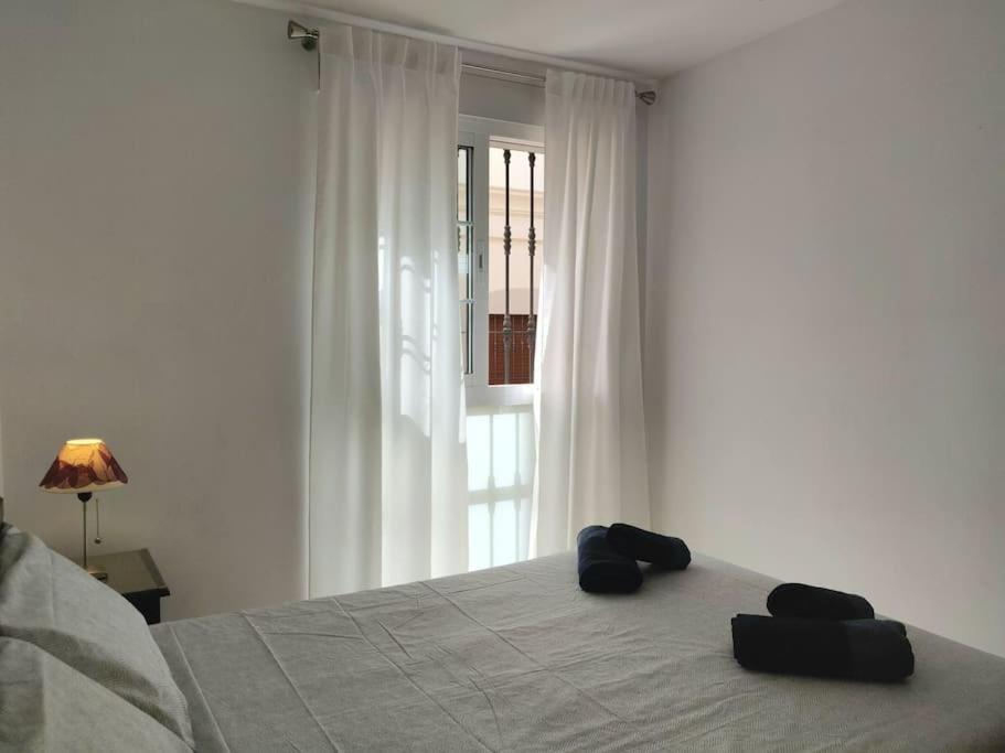Apartamento Centrico En Fuengirola A 200 Metros De La Playa Bagian luar foto
